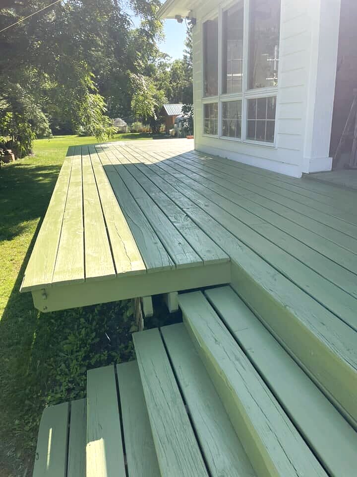Deck pressure wash & restain in Chaumont, NY